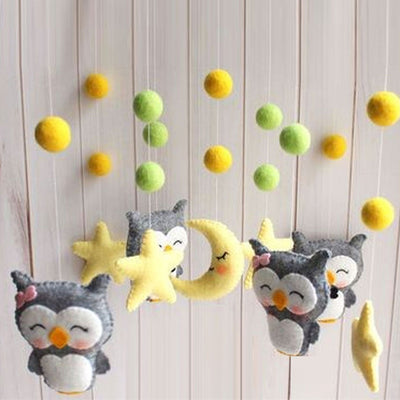 Crib Mobile Rattles Bracket Music Box